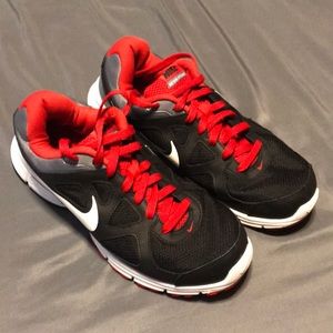 Nike Revolution Runners